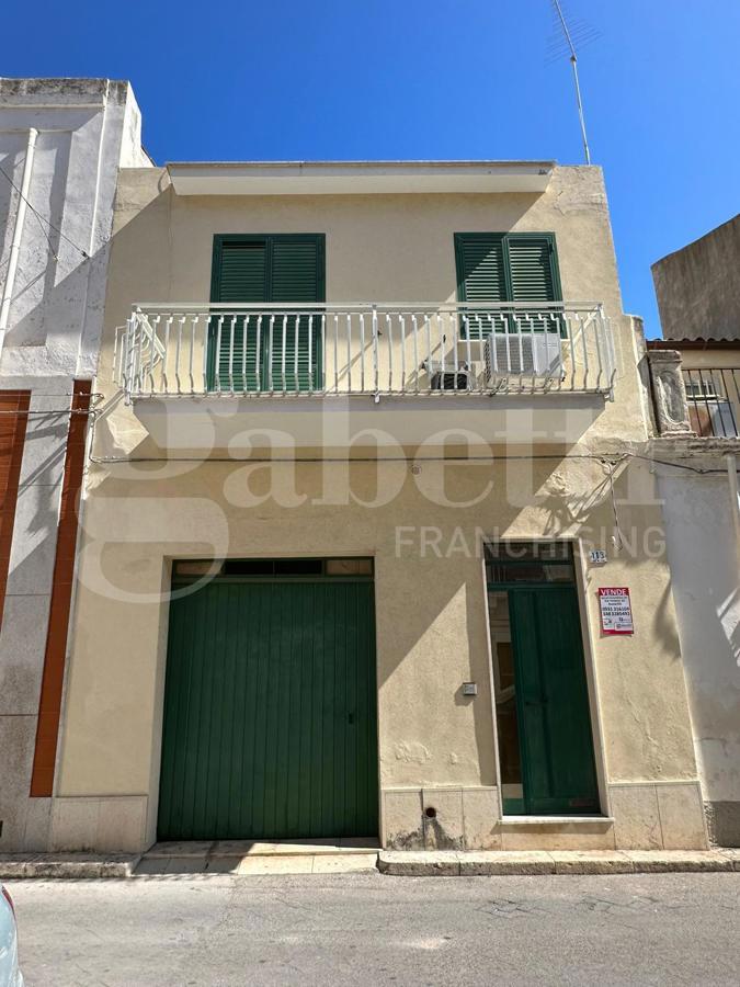 casa indipendente in vendita ad Avola