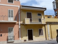 casa indipendente in vendita ad Avola