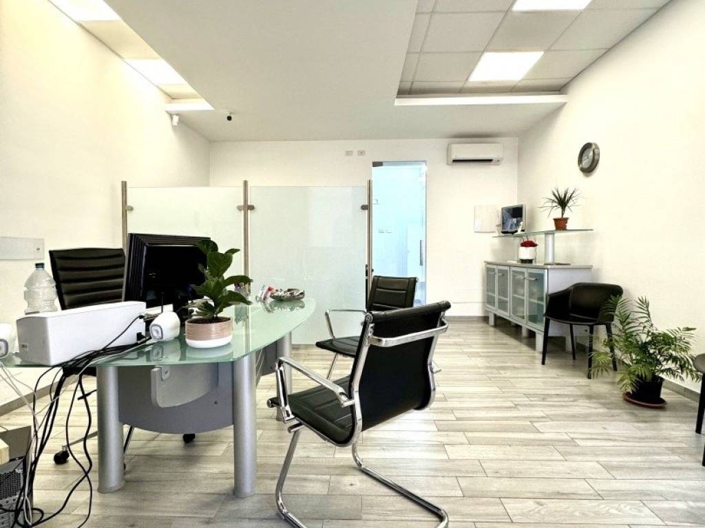 casa indipendente in vendita ad Avola