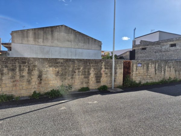 casa indipendente in vendita ad Avola