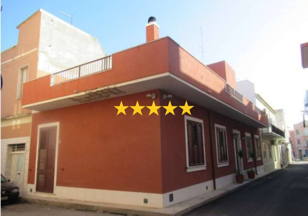 appartamento in vendita ad Avola