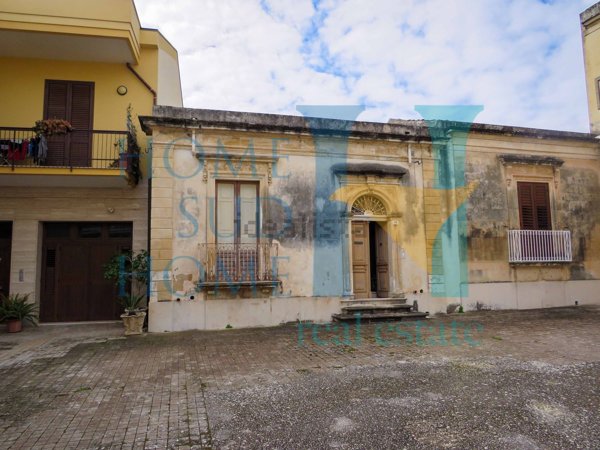 appartamento in vendita ad Avola