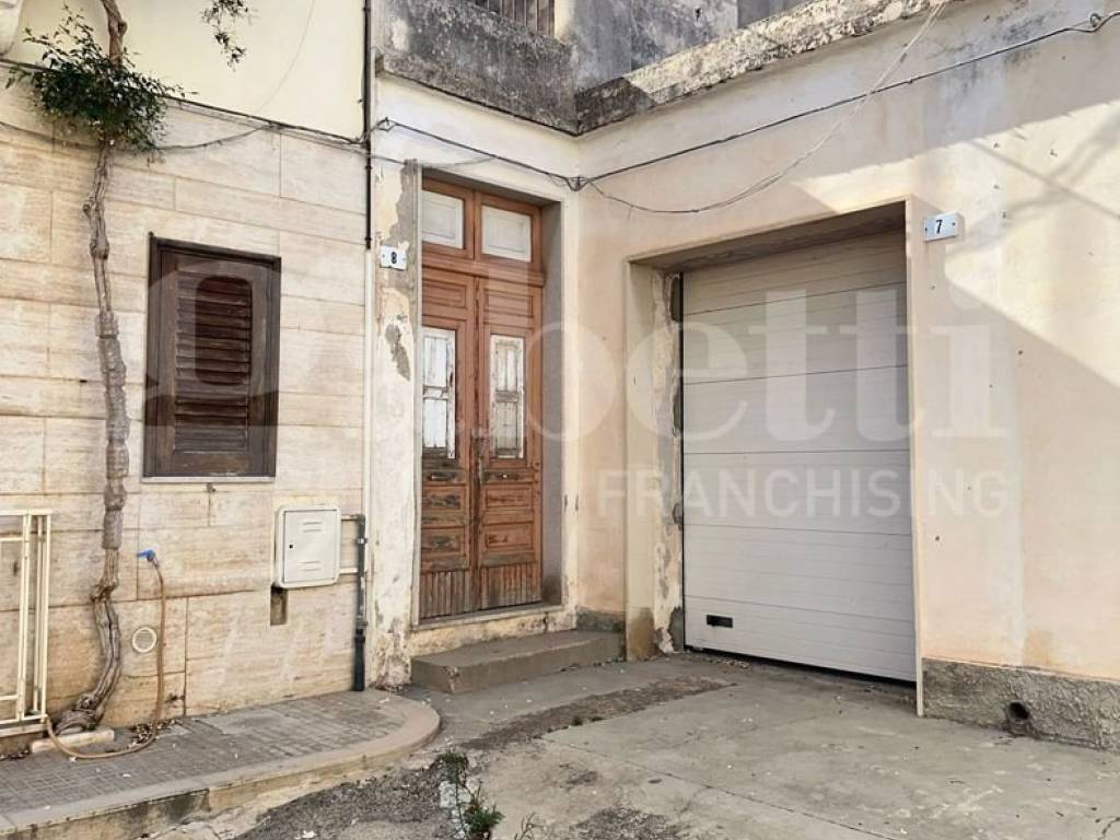 casa indipendente in vendita ad Avola