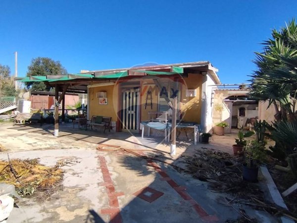 casa indipendente in vendita ad Avola