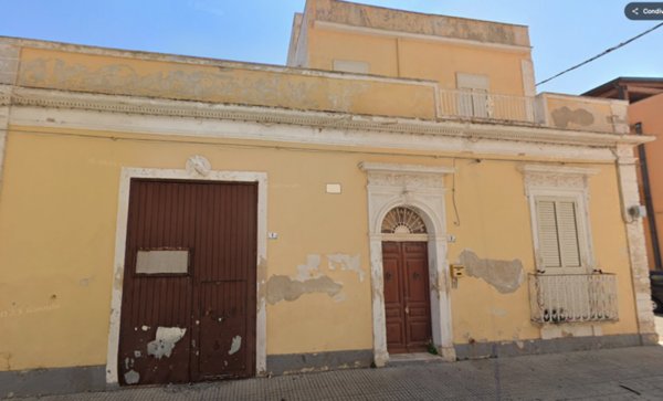 casa indipendente in vendita ad Avola