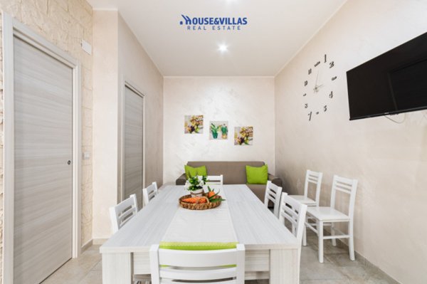 casa indipendente in vendita ad Avola