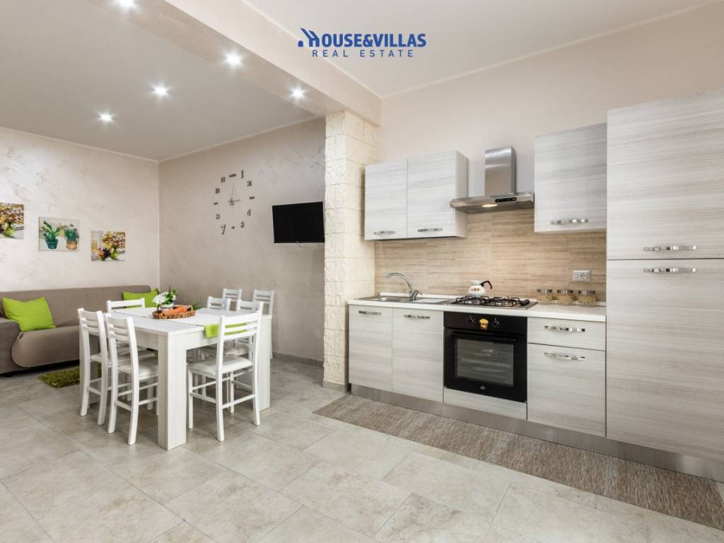 casa indipendente in vendita ad Avola