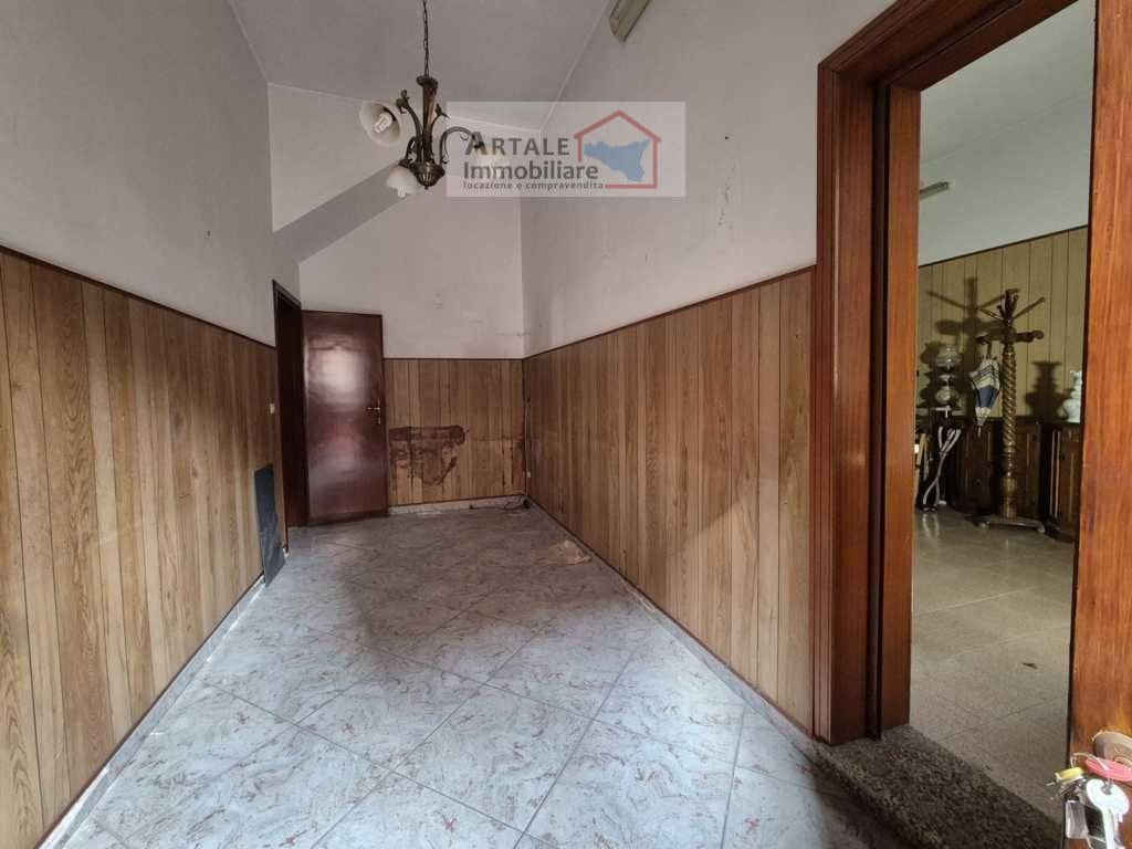 casa indipendente in vendita ad Avola
