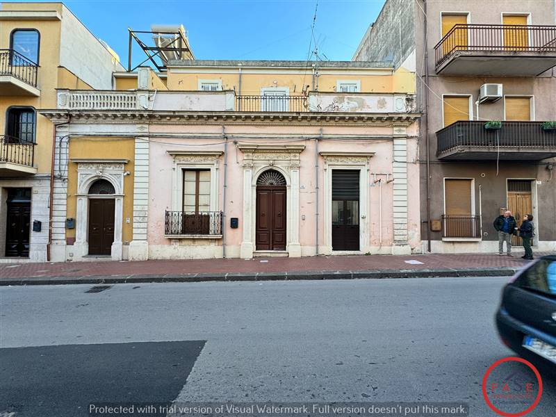 casa indipendente in vendita ad Avola