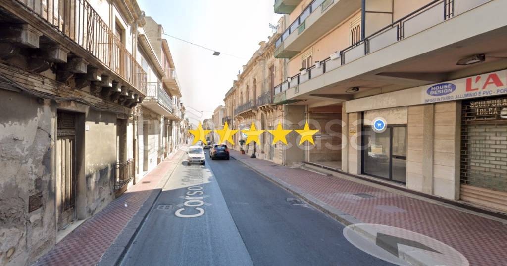 appartamento in vendita ad Avola