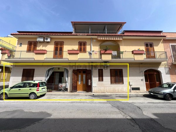 appartamento in vendita ad Avola