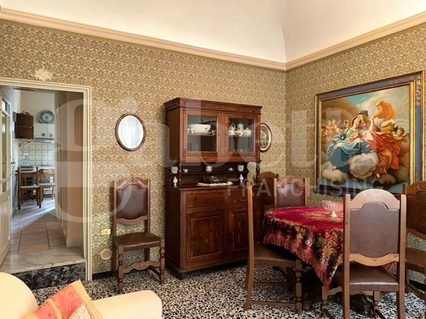 casa indipendente in vendita ad Avola