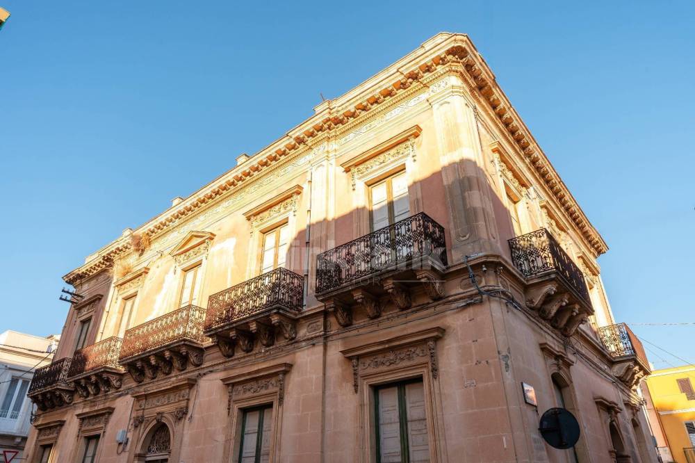 casa indipendente in vendita ad Avola