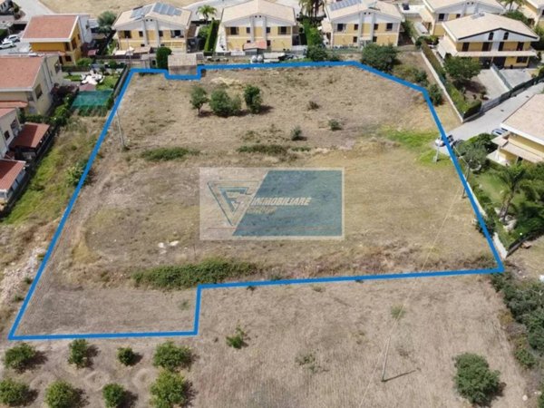 terreno agricolo in vendita ad Avola