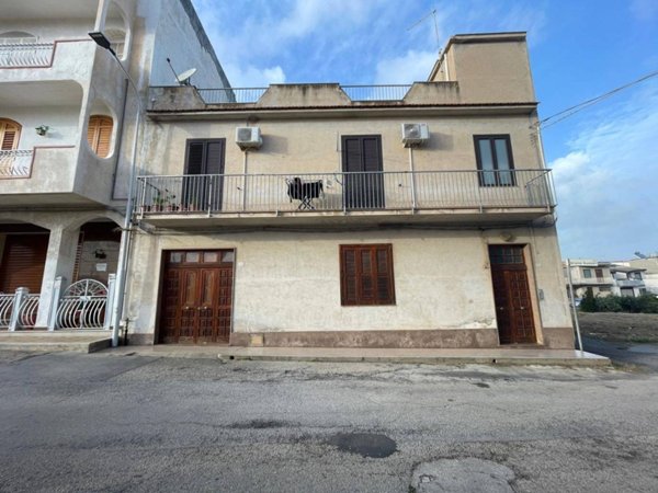 appartamento in vendita ad Avola