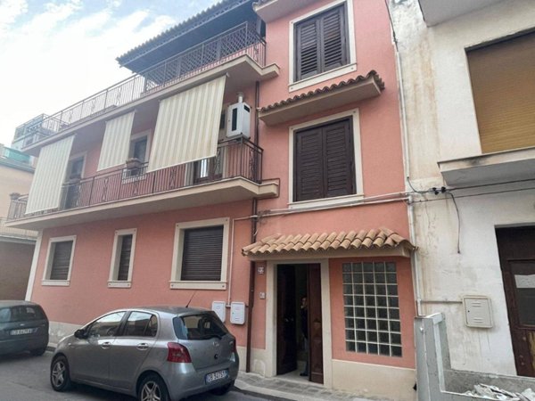 casa indipendente in vendita ad Avola