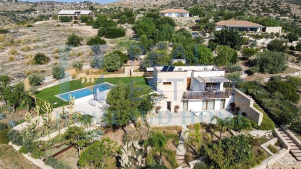 casa indipendente in vendita ad Avola
