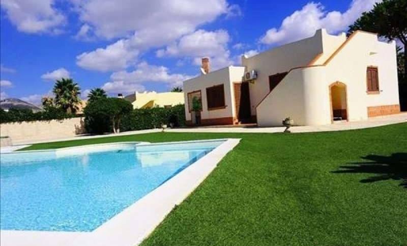 casa indipendente in vendita ad Avola
