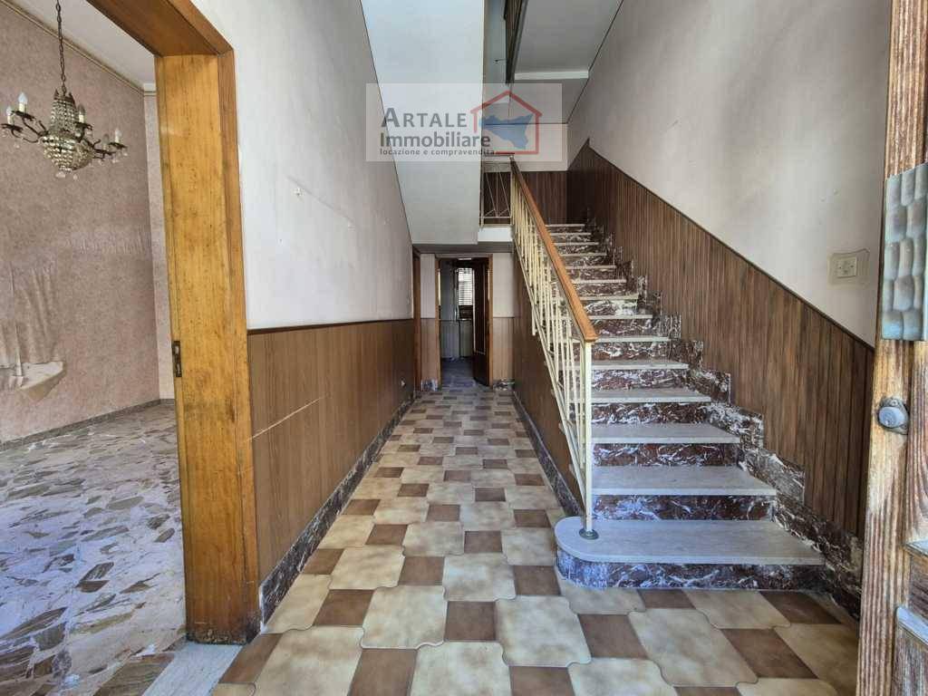 casa indipendente in vendita ad Avola