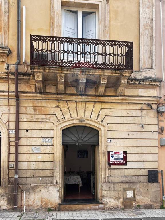 appartamento in vendita ad Avola