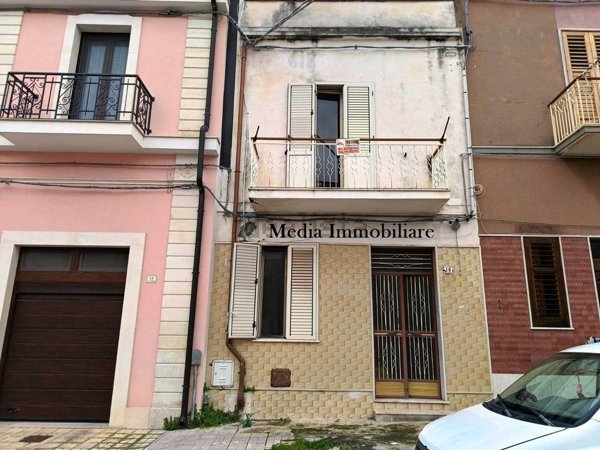 appartamento in vendita ad Avola