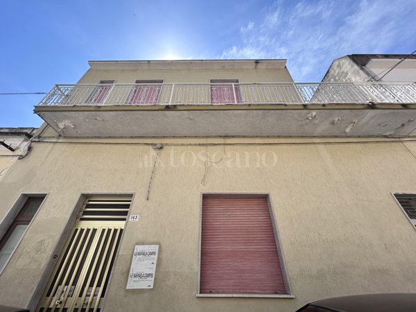 casa indipendente in vendita ad Avola