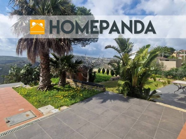 casa indipendente in vendita ad Avola