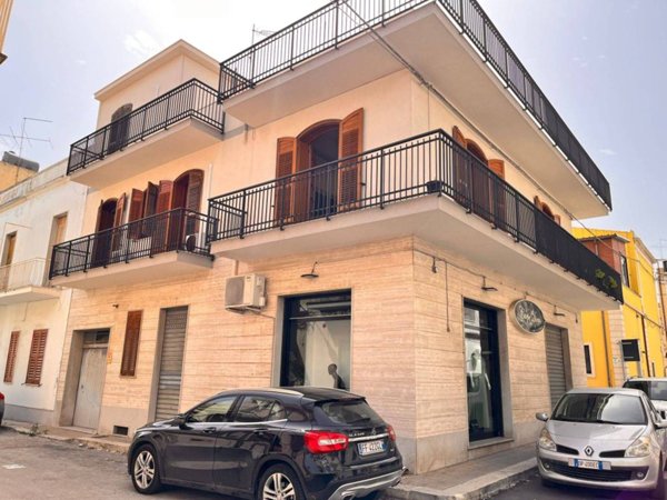 appartamento in vendita ad Avola