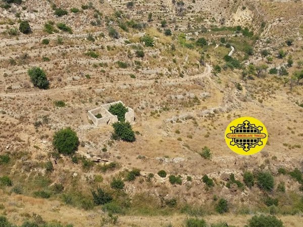 terreno agricolo in vendita ad Avola