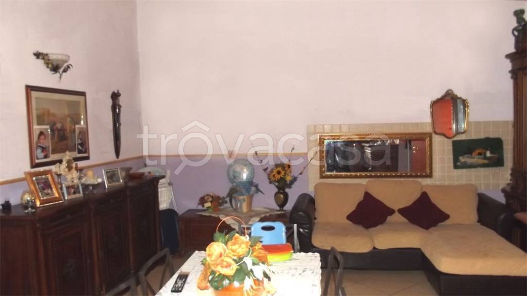 casa indipendente in vendita ad Avola