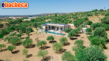 casa indipendente in vendita ad Avola