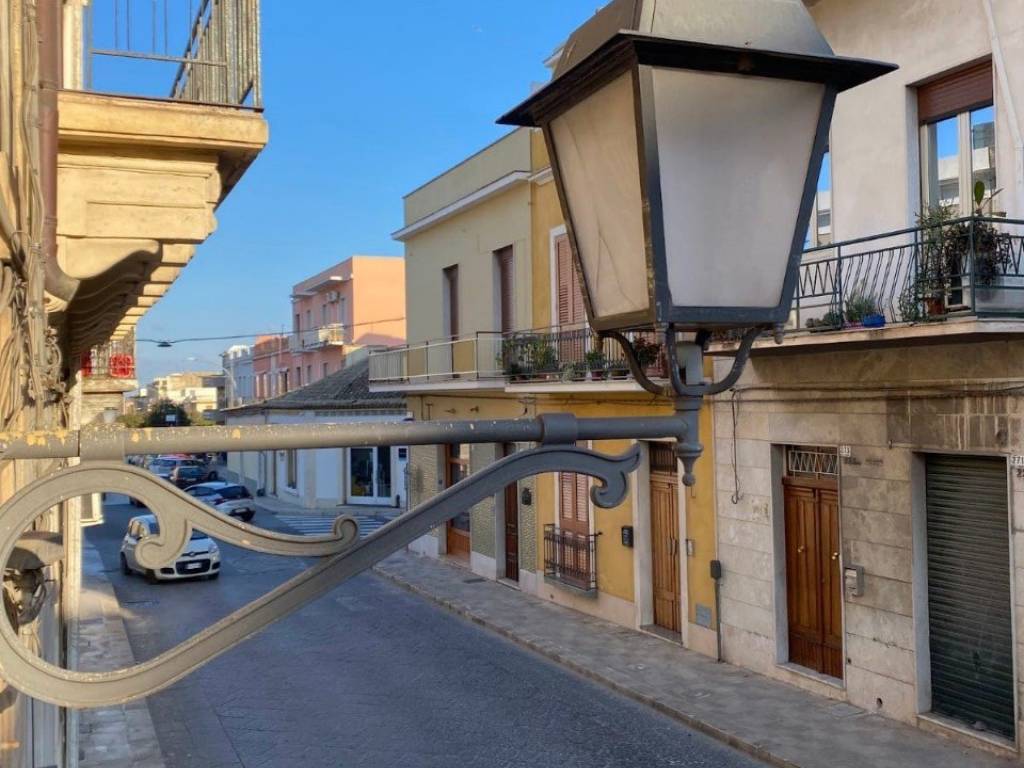 casa indipendente in vendita ad Avola
