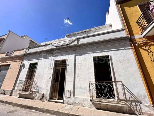 appartamento in vendita ad Avola