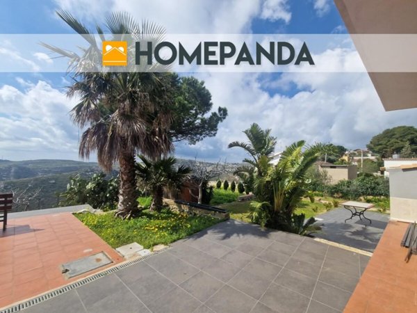 casa indipendente in vendita ad Avola