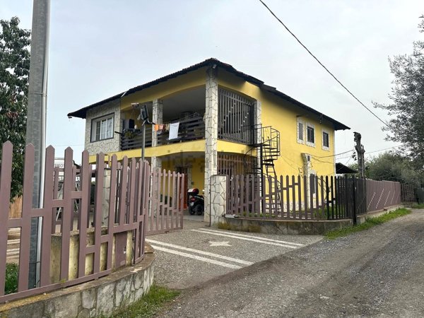 casa indipendente in vendita ad Avola