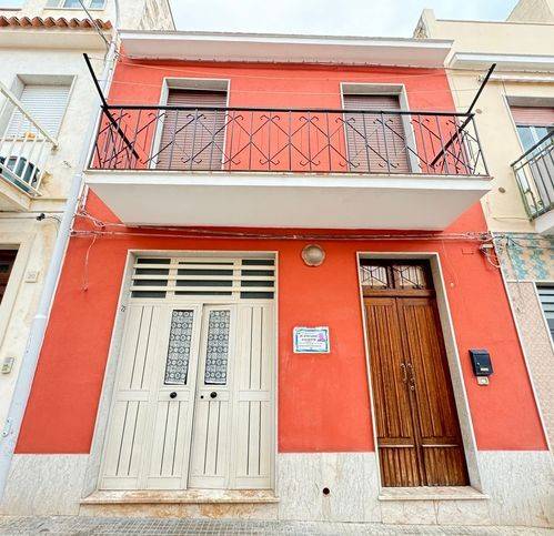 casa indipendente in vendita ad Avola