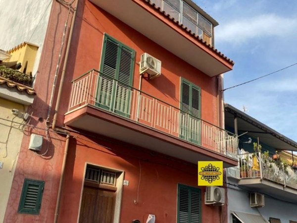 casa indipendente in vendita ad Avola