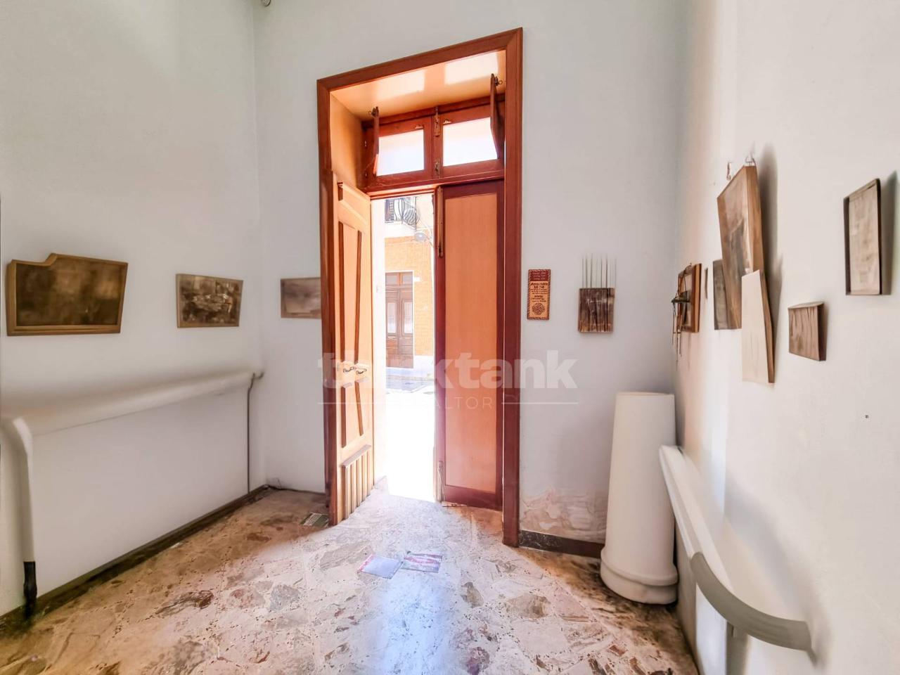 casa indipendente in vendita ad Avola in zona Montagna