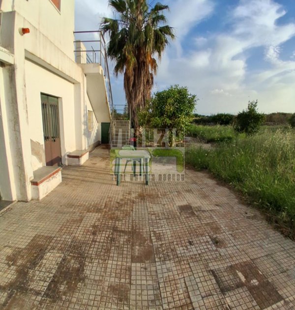 casa indipendente in vendita ad Avola