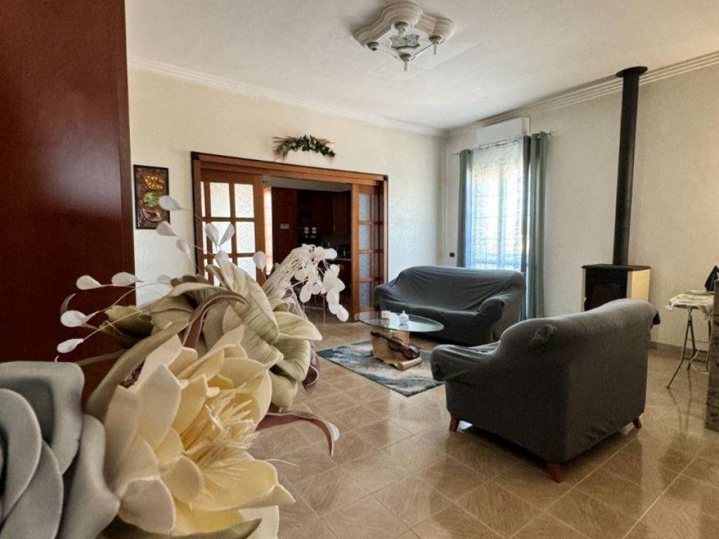 casa indipendente in vendita ad Avola