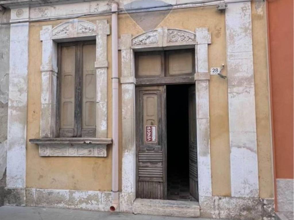 casa indipendente in vendita ad Avola