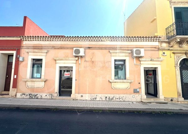 ufficio in vendita ad Avola