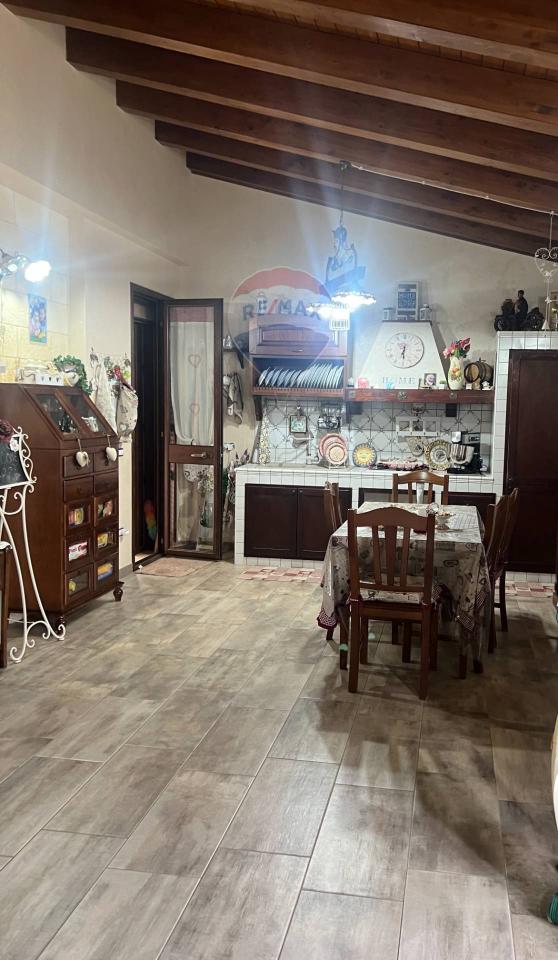 casa indipendente in vendita ad Avola