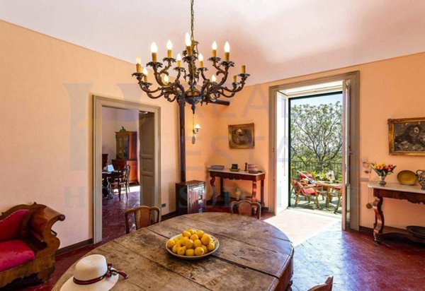 casa indipendente in vendita ad Avola