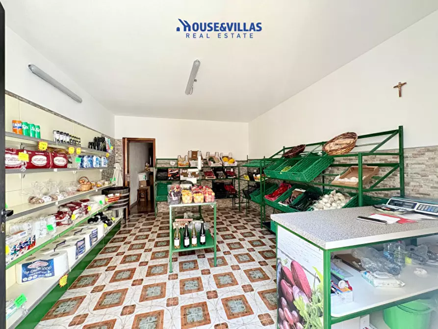 casa semindipendente in vendita ad Avola