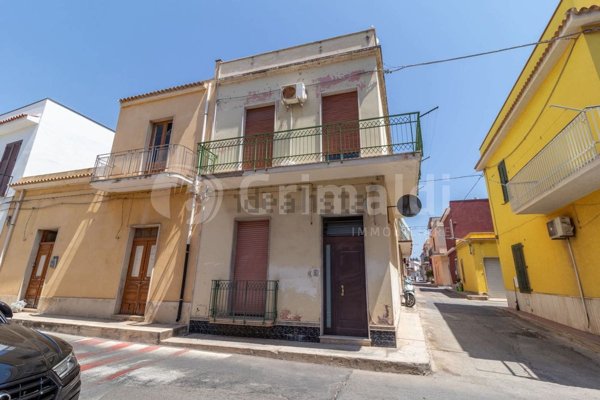 casa indipendente in vendita ad Avola