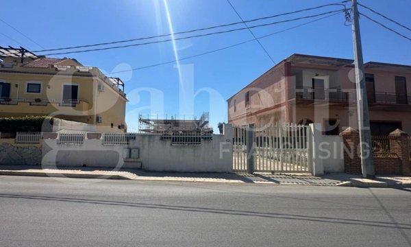 casa indipendente in vendita ad Avola