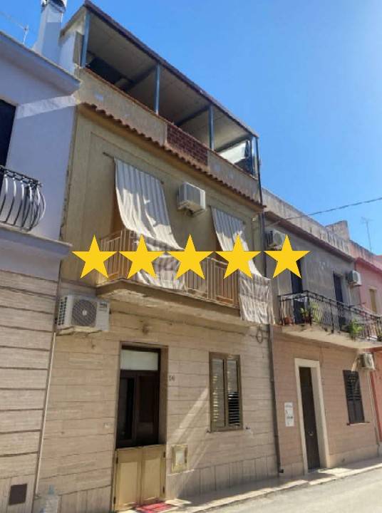 appartamento in vendita ad Avola