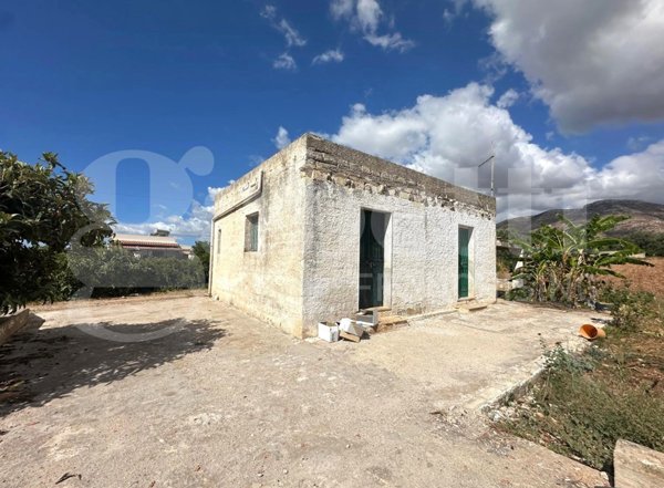 casa indipendente in vendita ad Avola