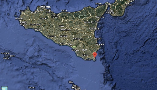 casa indipendente in vendita ad Avola